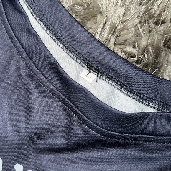 New XL Yellowstone Dutton Ranch Ombré Shirt Shein. Tag says L but fits like XL - Picture 2 of 3